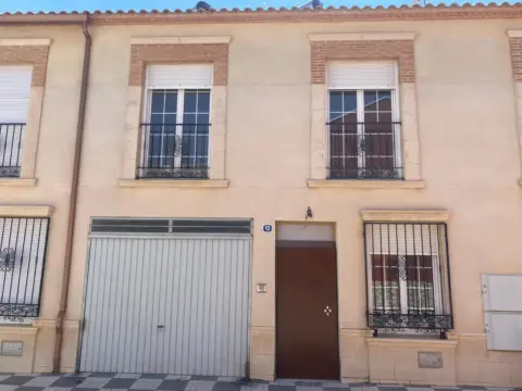 Casa en calle de San Antón